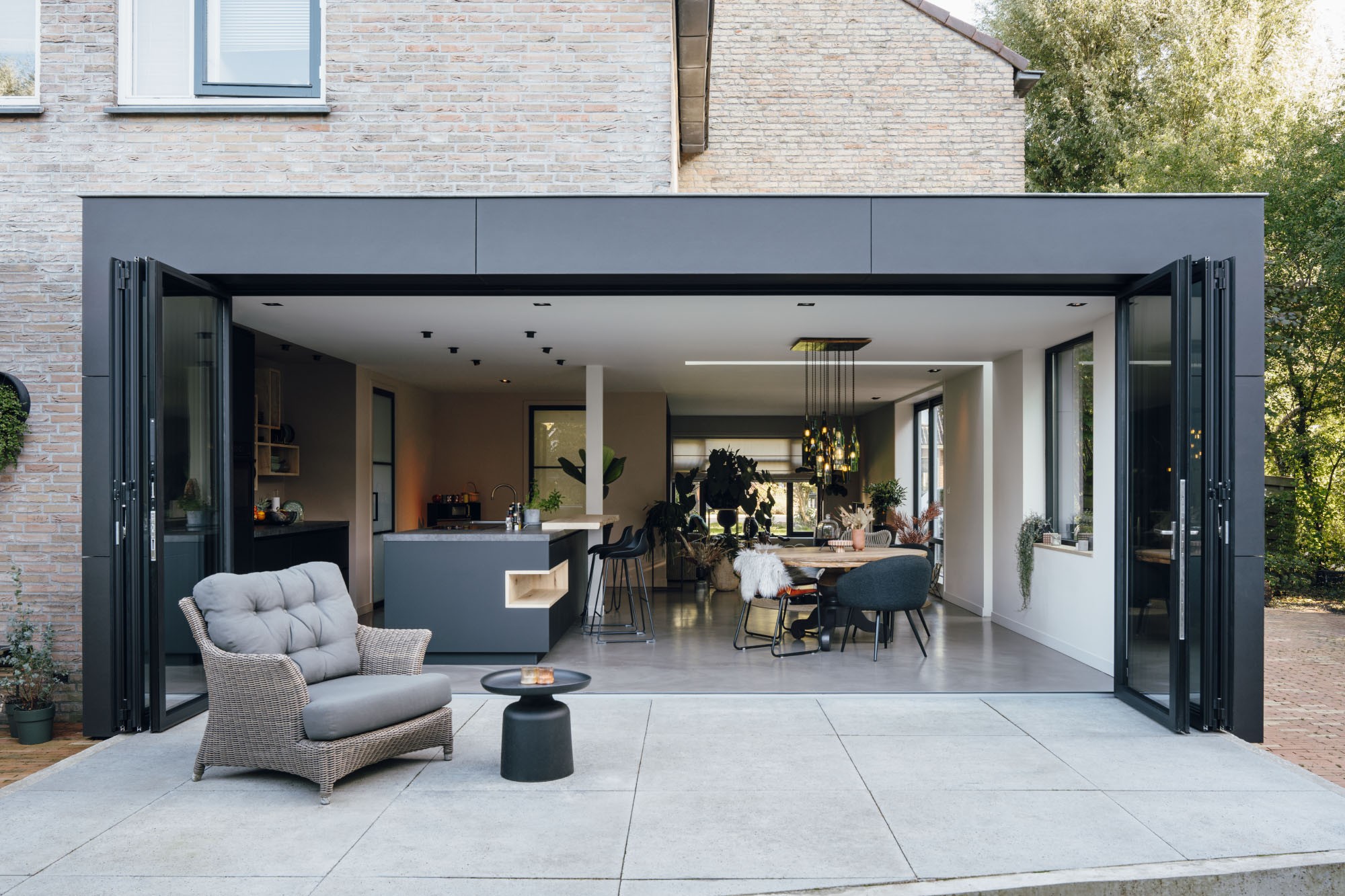 bb7e3405ae 0a86 4ef1 9b90 f96ad3ae67e8