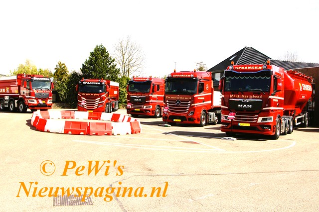 IMG 4868bb BorderMaker