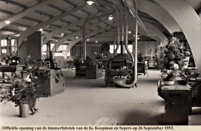 049 Schulpweg. Timmerfabriek. 1953  640x480