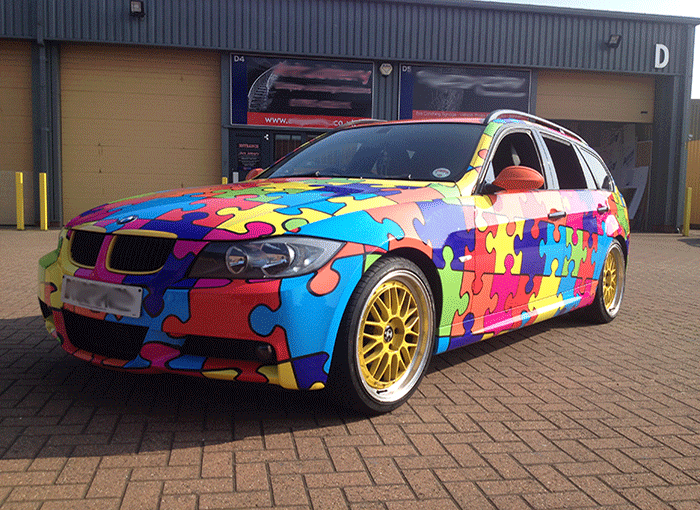 Auto als een puzzel dit is car wrapping