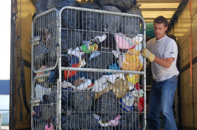 gemeenten-ontdekken-kledinginzameling-1024x680 Custom