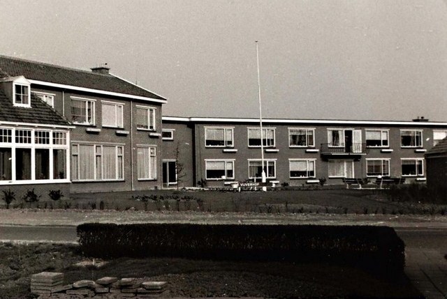 094 Dorpsstraat 265. Vijverhof. 1972 640x480aa