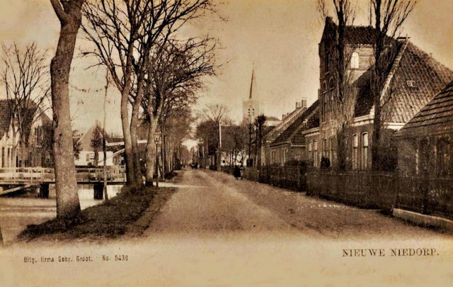 200 Dorpsstraat 227 rechts huis 2 later kantoor Wiedijk.1900 640x480