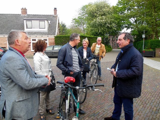 imgExpressChromeApp-20140430-2204-640x480-Q85-AE1-Fietsen met burgemeester april 2014 002