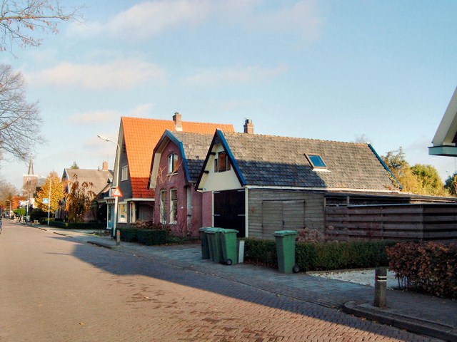 156a Dorpsstraat 243. Naast Peereboom 2007 640x480