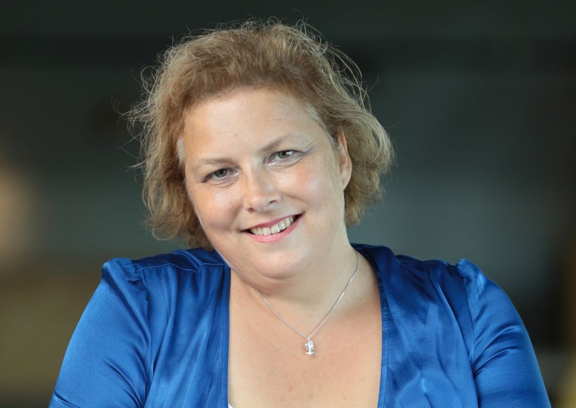 SB9AA128A2 D29C 49A9 AC1B 25AA8418A2B25546aa