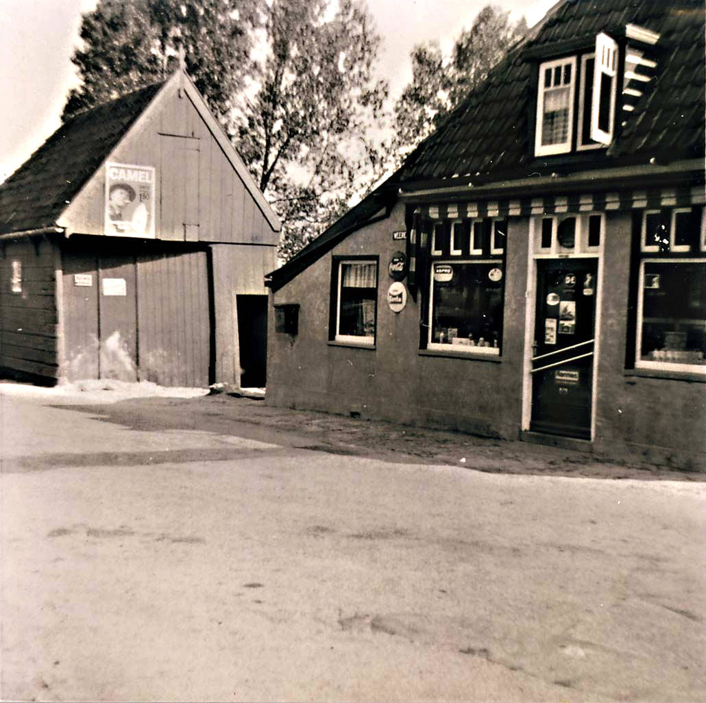 036 Weereweg café 