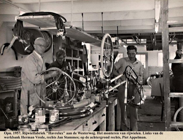 238 Westerweg. Rijwielfabriek. 1957 640x480