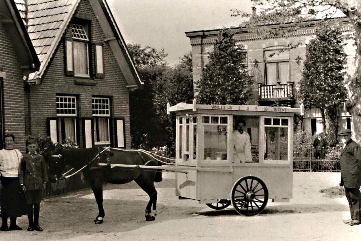 152 Dorpsstraat Zuiderbuurt. P. Krouwel. 1926 AA