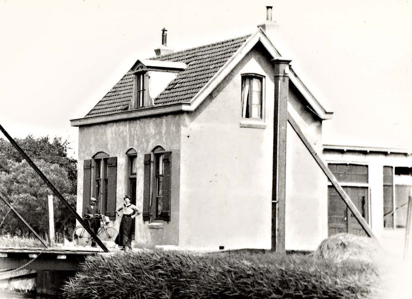 154 Mientweg. Tramstation. 1915 aa