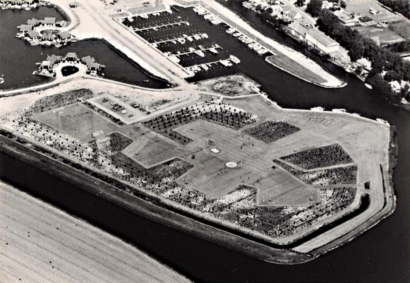 129 De Rijd. Luchtfoto. 1978 