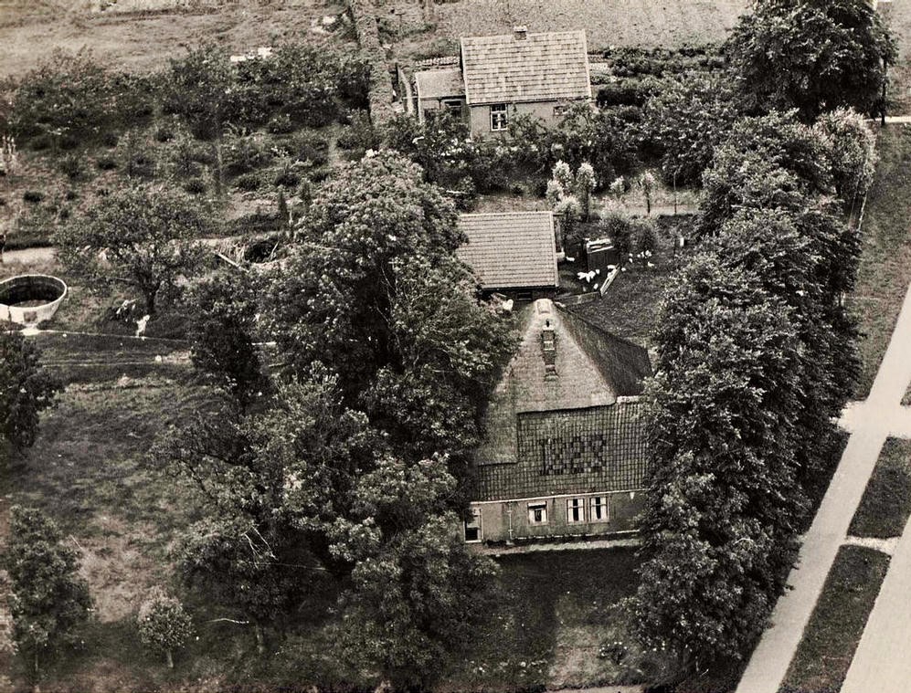 448 Provincialeweg 3. Vroeger Limmerschouw. 1951 aaa