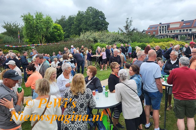 20250817 155233bb BorderMaker