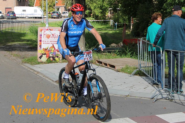 IMG 1295bb BorderMaker