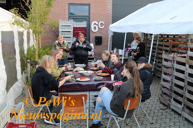 IMG 2309bb BorderMaker