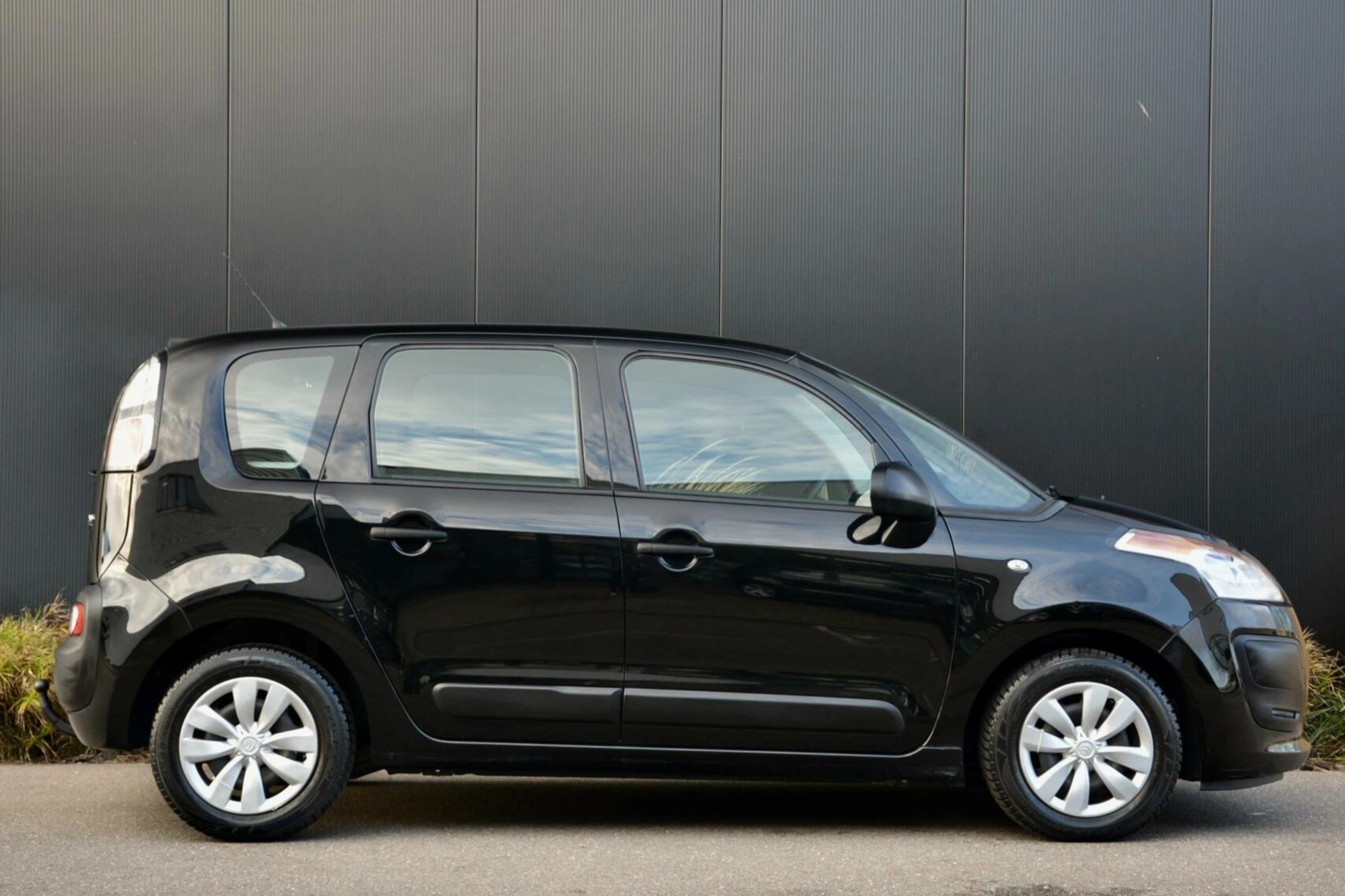 14489360 13 BorderMaker