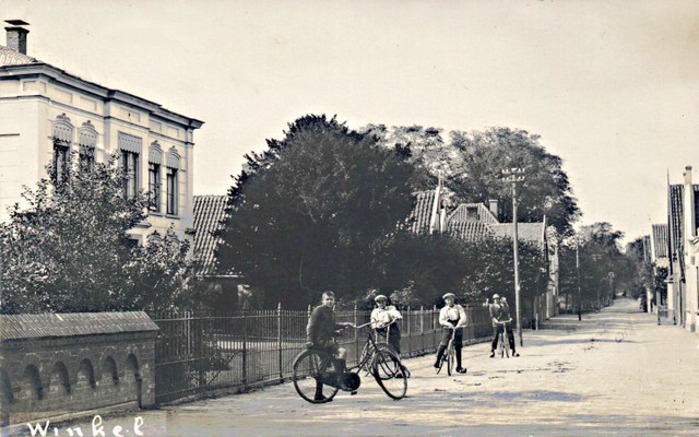 179 Bosstraat. De Pijp. 1923 640x480