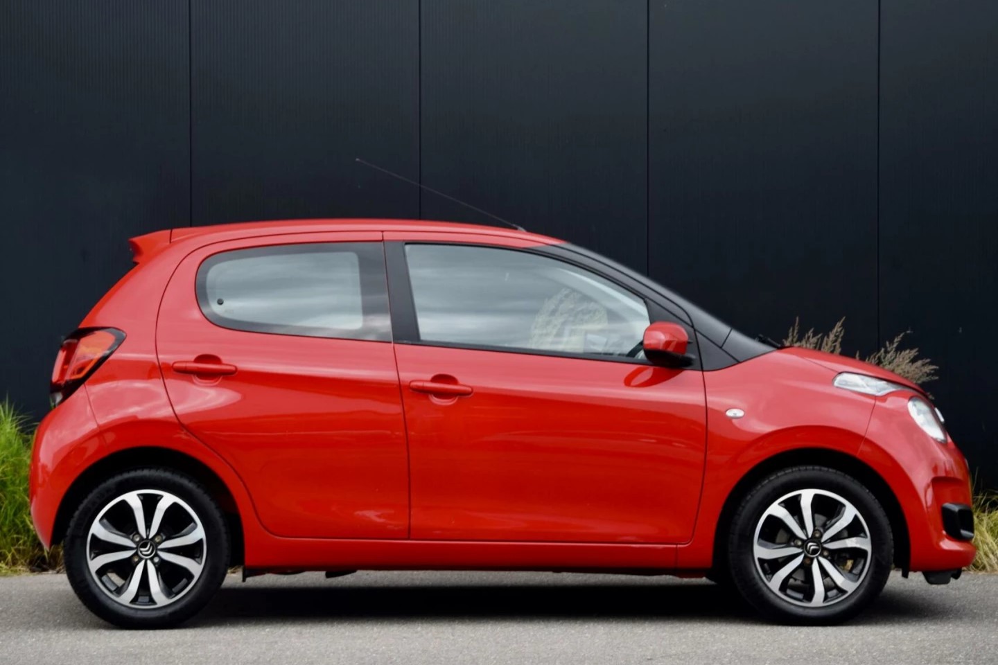 14489360 13 BorderMaker