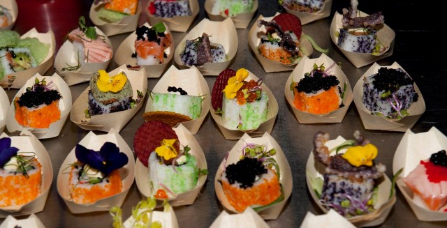 12440809 611410869017566 1241402605288527337 o Custom