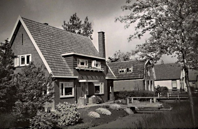 771 Hoefje 30 28. 1956 640x480aa