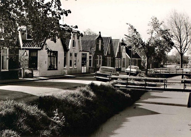 027 Dorpsstraat 640x480