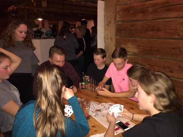 16935672 1188939017891798 1007458972 o Custom