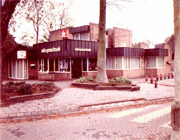 069 Nutsspaarbank. 1992 640x480