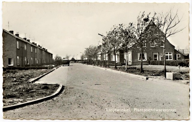 061 Plantsoendwarsstraat. 1976 640x480