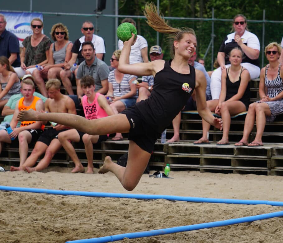 Beach handball is plezier