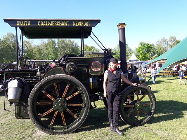 foto 2 lena stoomtractor 1905 gebouwd door Wallis Steevens BorderMaker