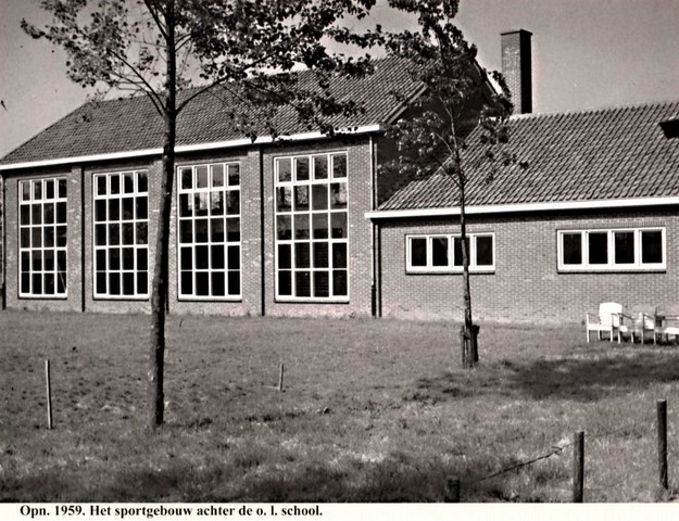 183 Dorpsstraat 146. School sportgebouw. 1959 640x480