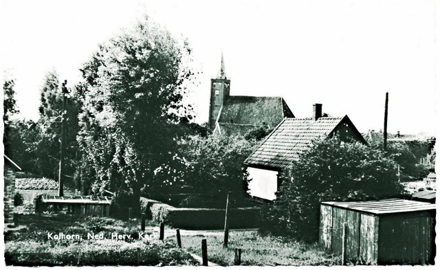 030 Westfriesedijk. Naast kerkje rechts. 1960 640x480