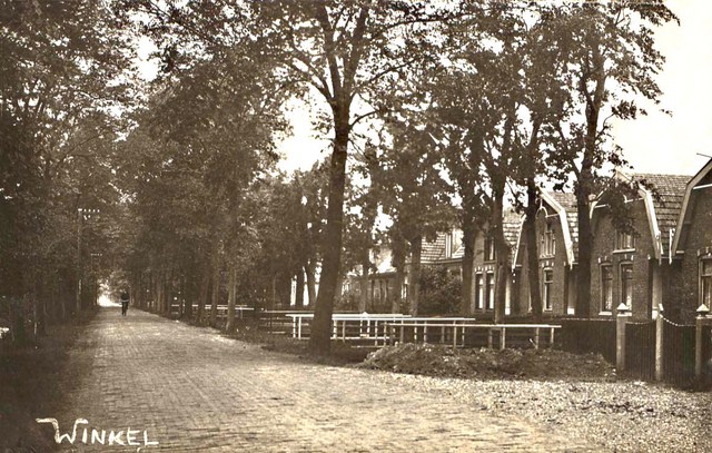 289 Bosstraat 38 44 is links van weeshuis. 1932 640x480