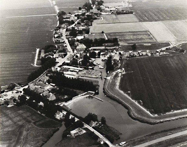 102 Luchtfoto 1970 640x480